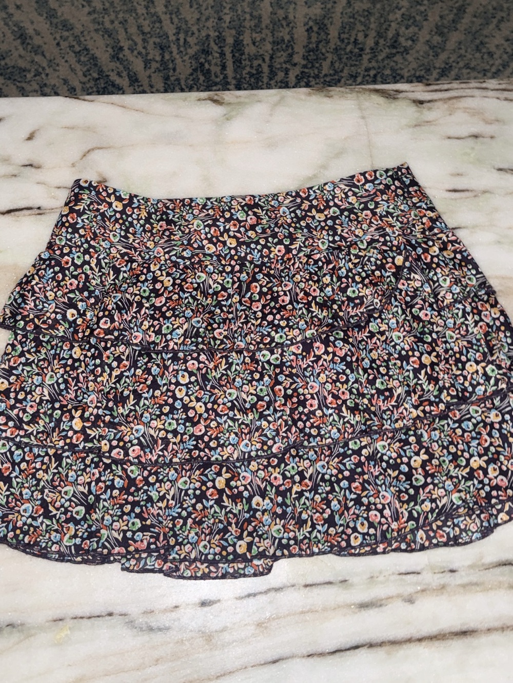 Multicolor Floral Tiered Mini Skirt - vintage Express size 2